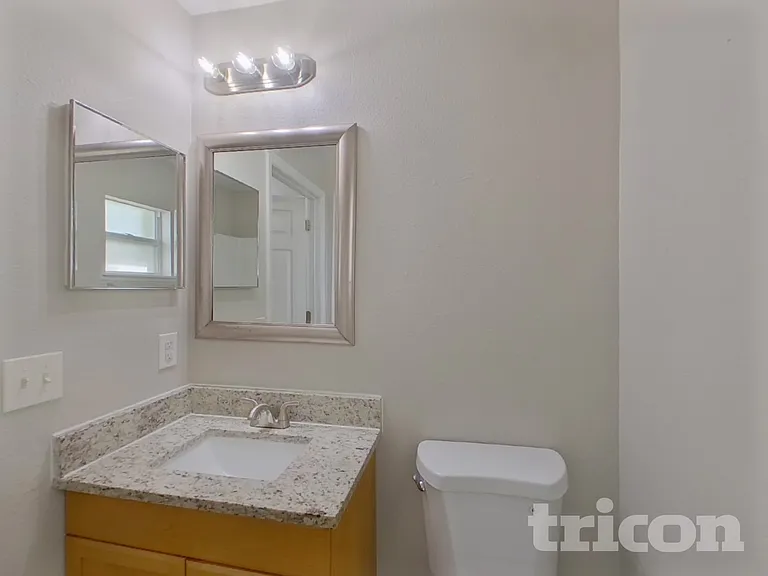 810 Ognon Ct — Photo 15