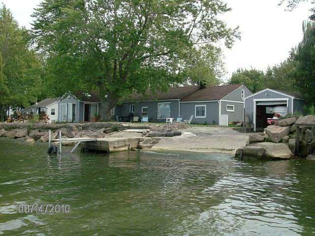 RAMP,BOATHOUSE