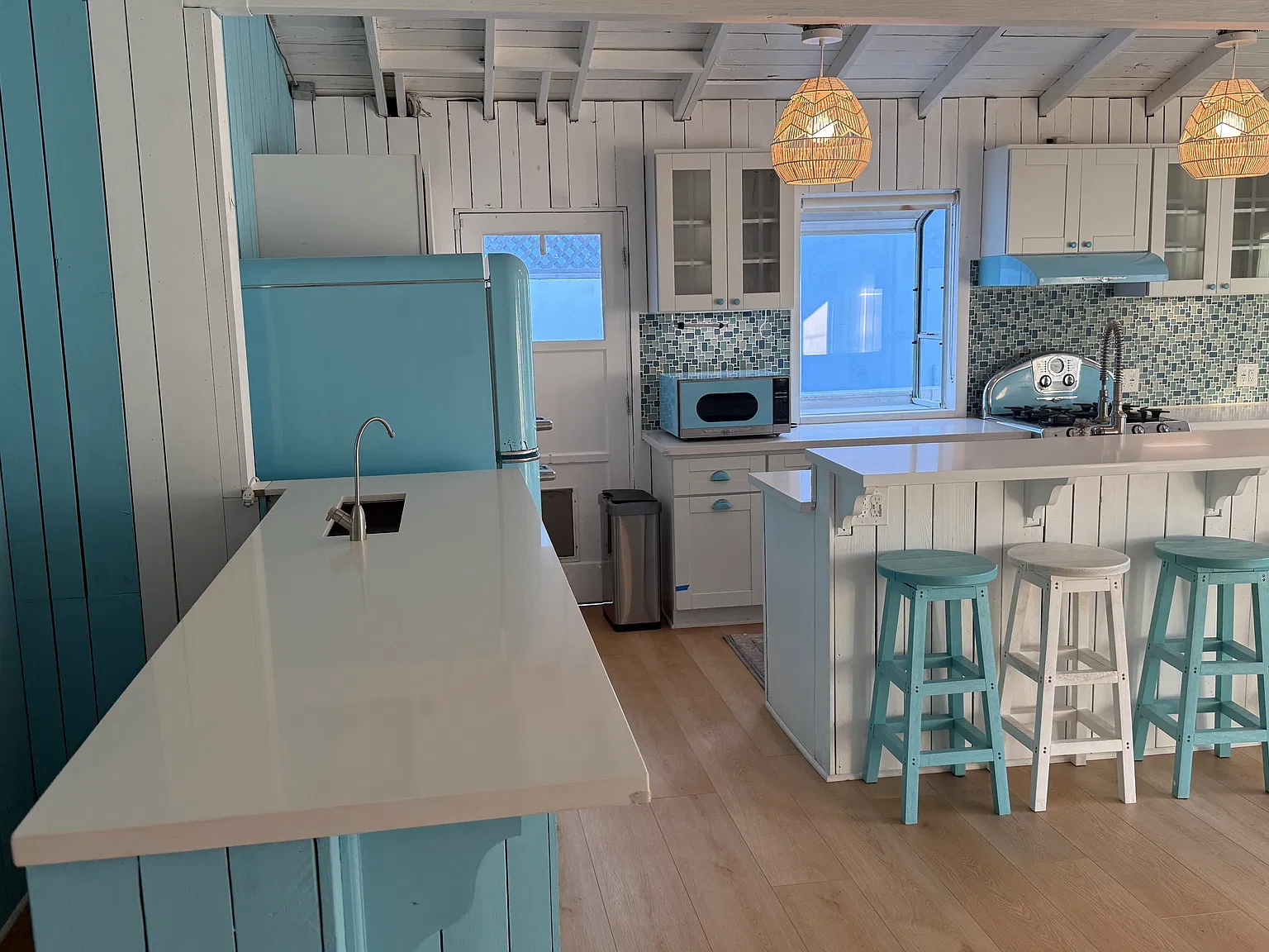 3 bed, 1817 sqft, $7,000 — Photo 4