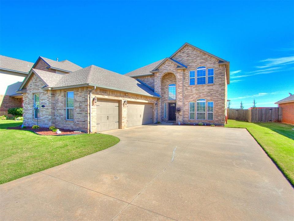 1st image of 15316 Blue Jay Dr