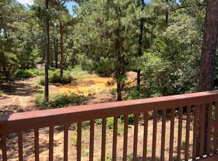 491 Pine Canyon Dr, Smithville, TX 78957