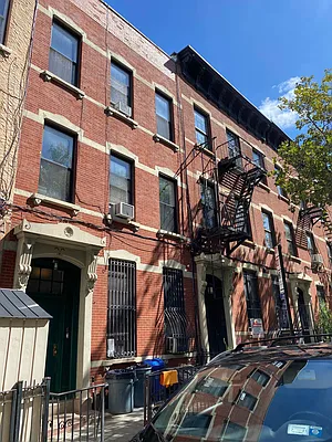 Rented by Avenue Sotheby's International Realty | media 16