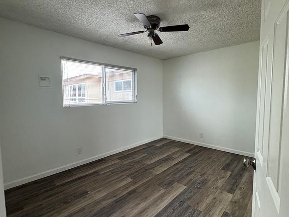 4th image of 14423 S Berendo Ave APT 10