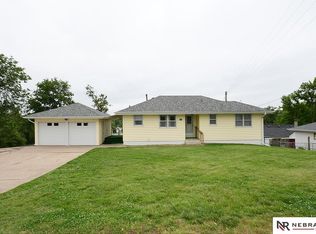 3511 G St, Omaha, NE 68107