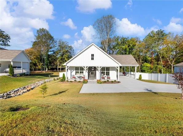 232 Campbell St, Cleveland, GA 30528