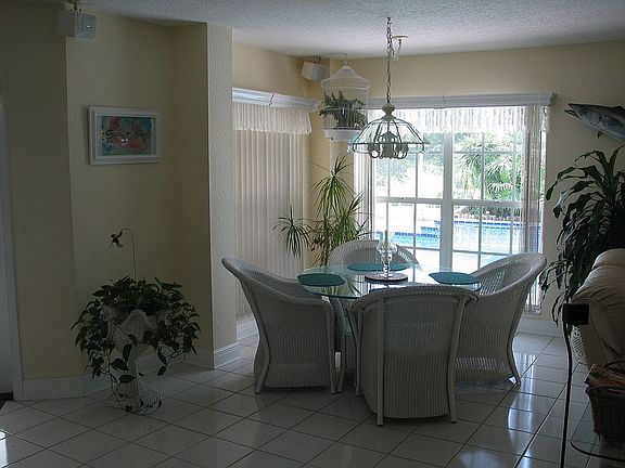 Breakfast Nook