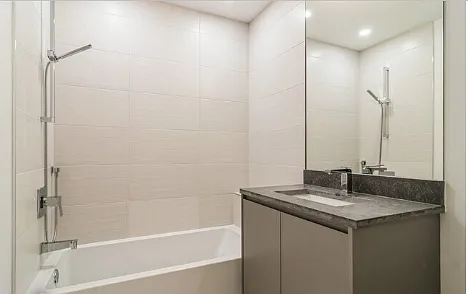 2105 W Caton St #302 — Photo 10