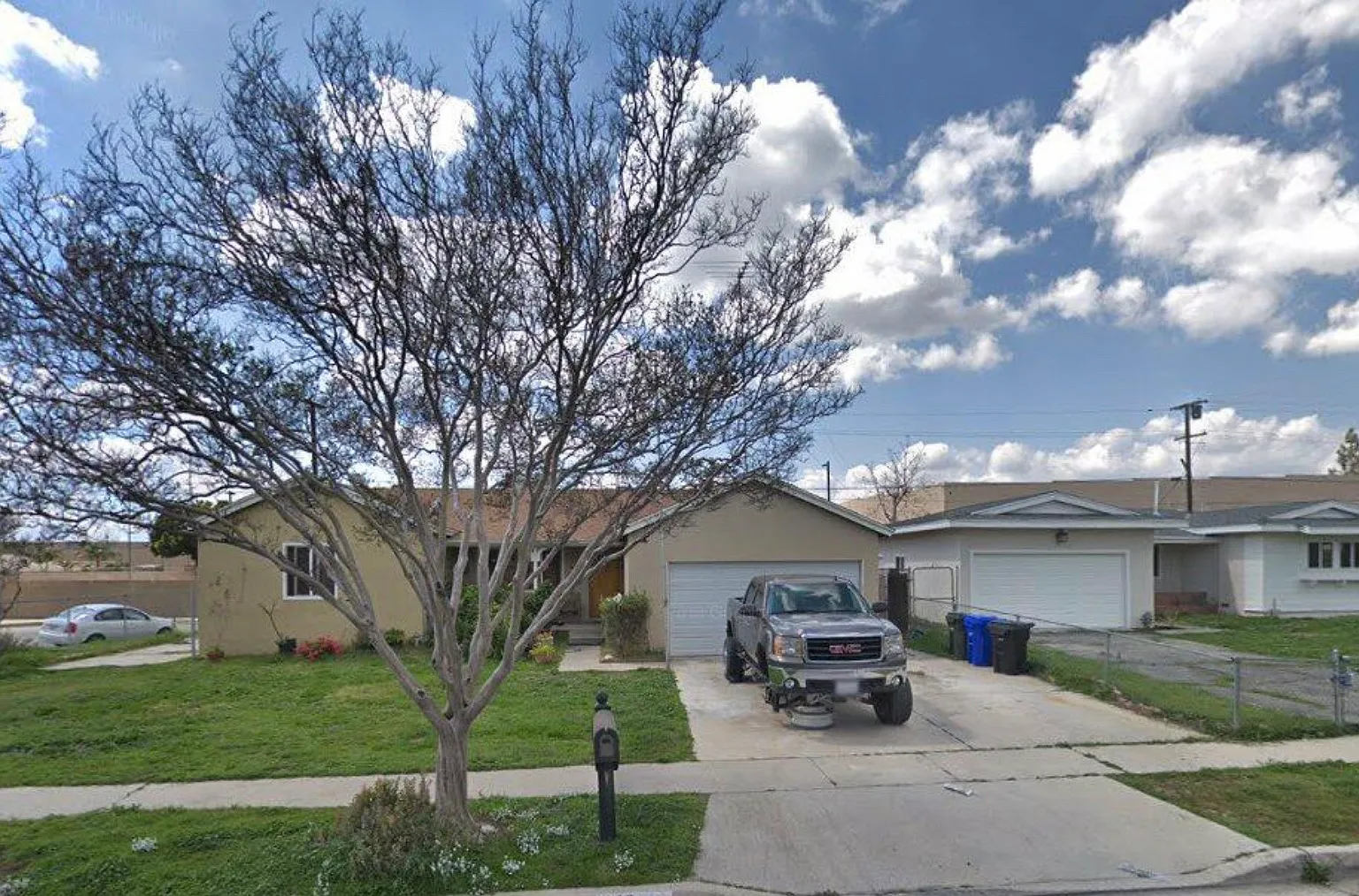 E Carter Street, Rialto — Photo 1