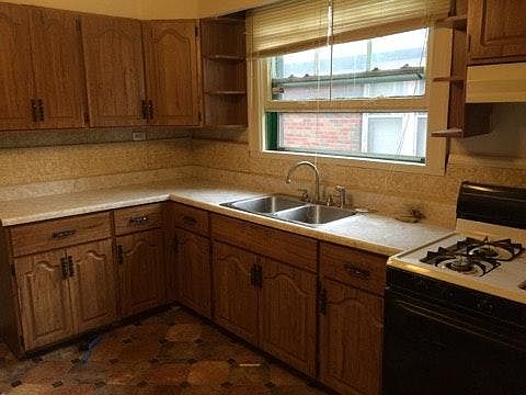 3rd image of 6504 Woodrow Ave