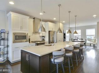 20404 Codman Dr, Ashburn, VA 20147