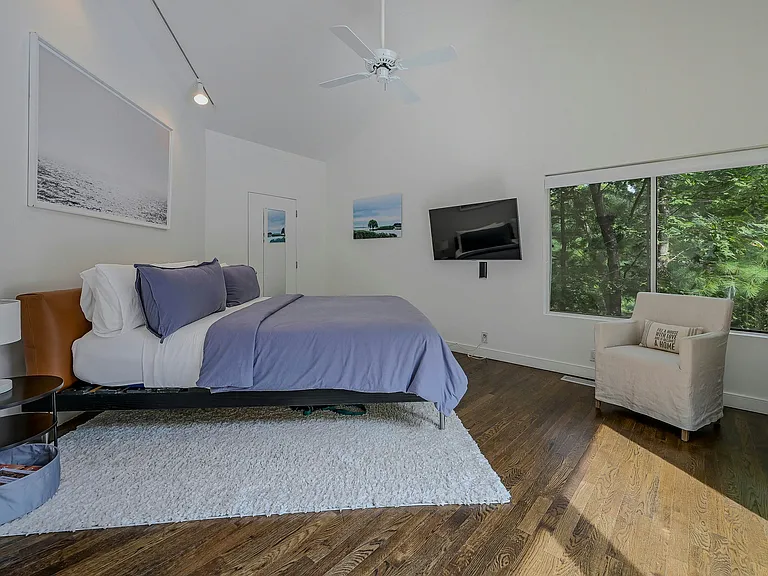 12 Rose Hill Rd — Photo 6
