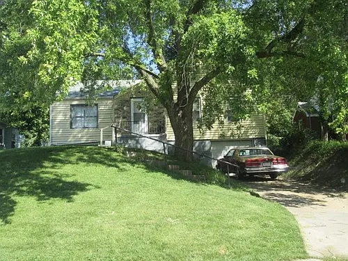6541 N 35th St Photo 1