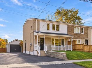 61 Chelwood Rd, Toronto, ON M1K2K5