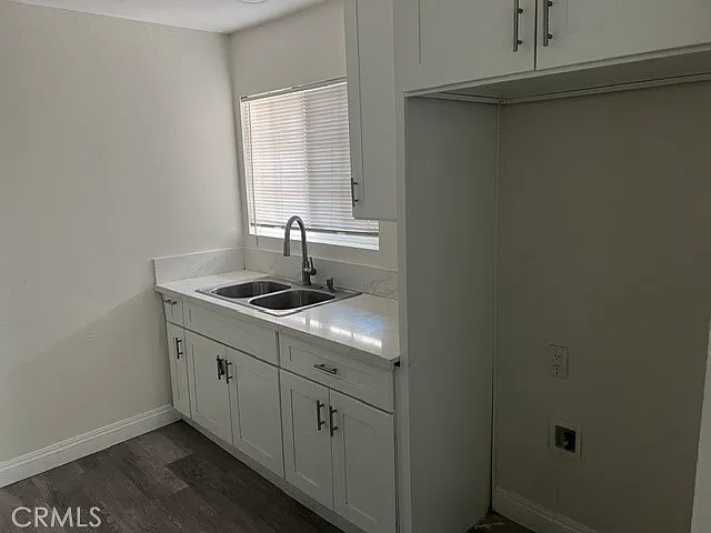 2 bed, 1100 sqft, $3,000 — Photo 3
