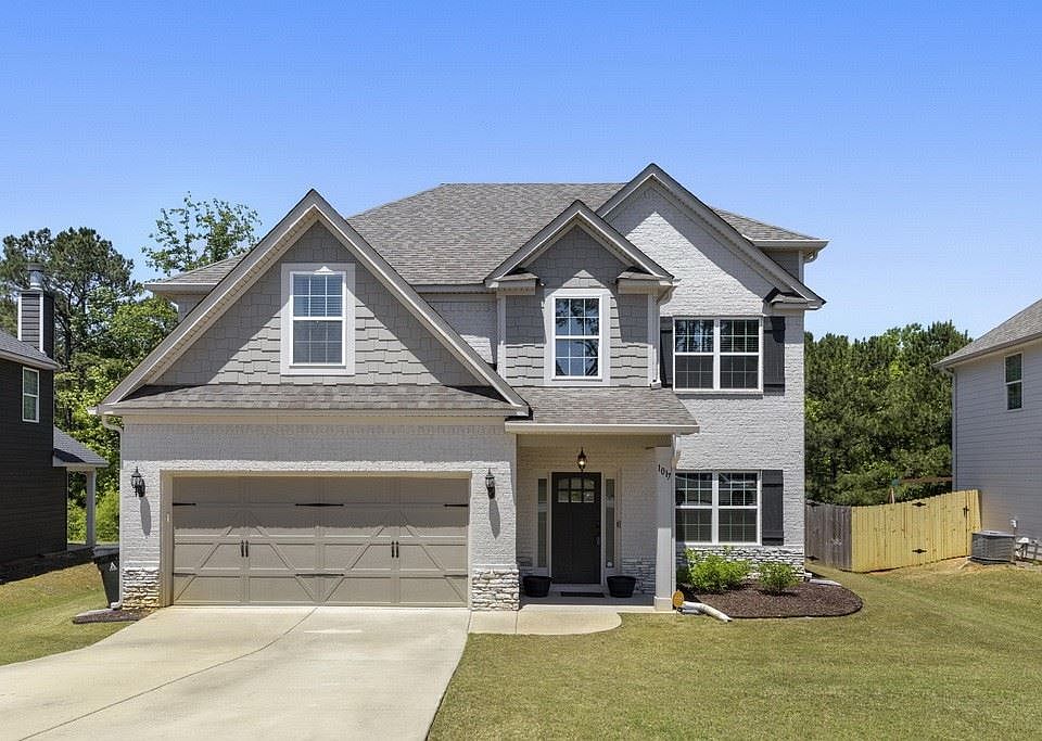 1st image of 1017 Dunkirk Cir