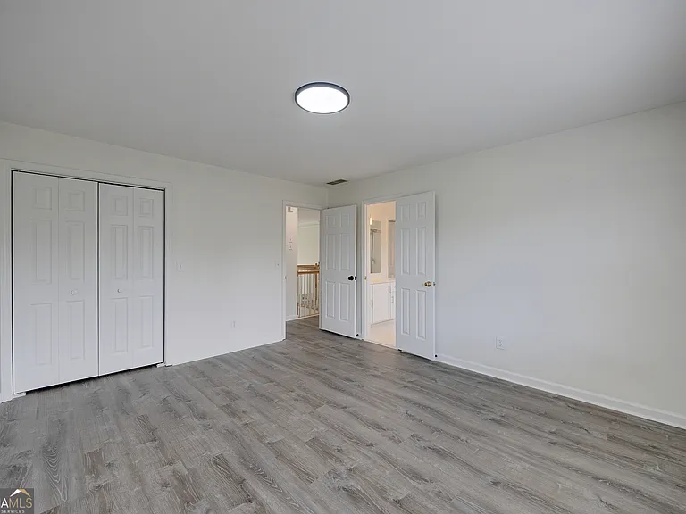 5795 Dovnick Dr — Photo 45
