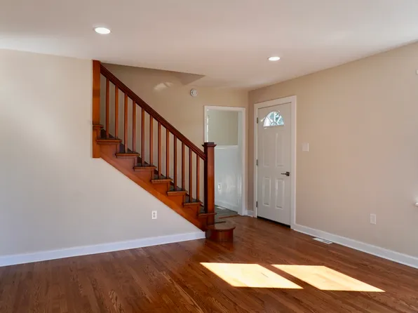 802 Maple St, Bethlehem, PA 18018