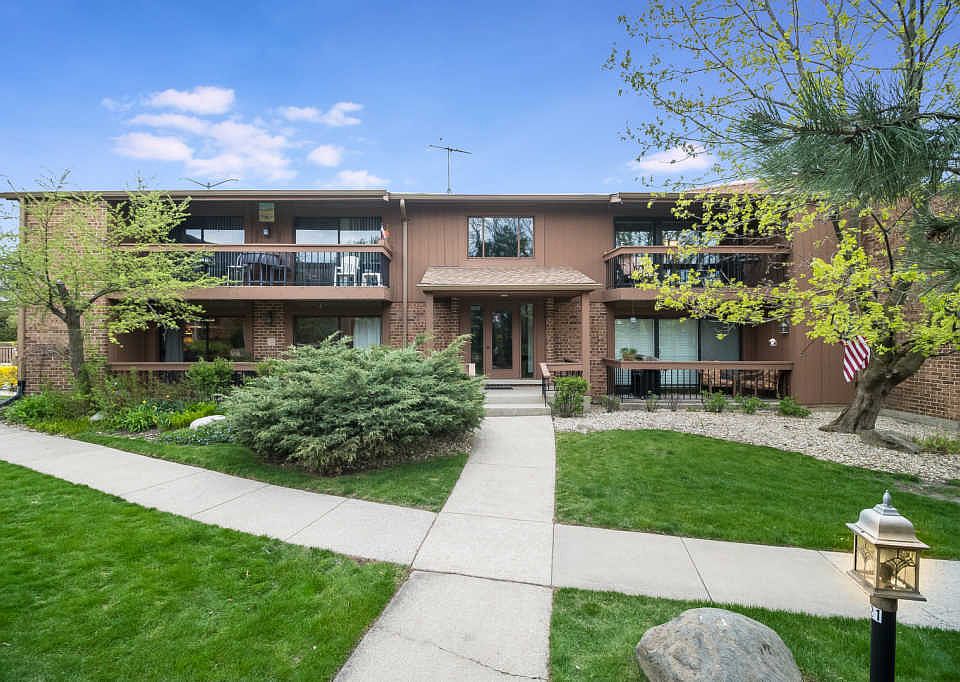 1st image of 7982 Garfield Ave APT 16-1