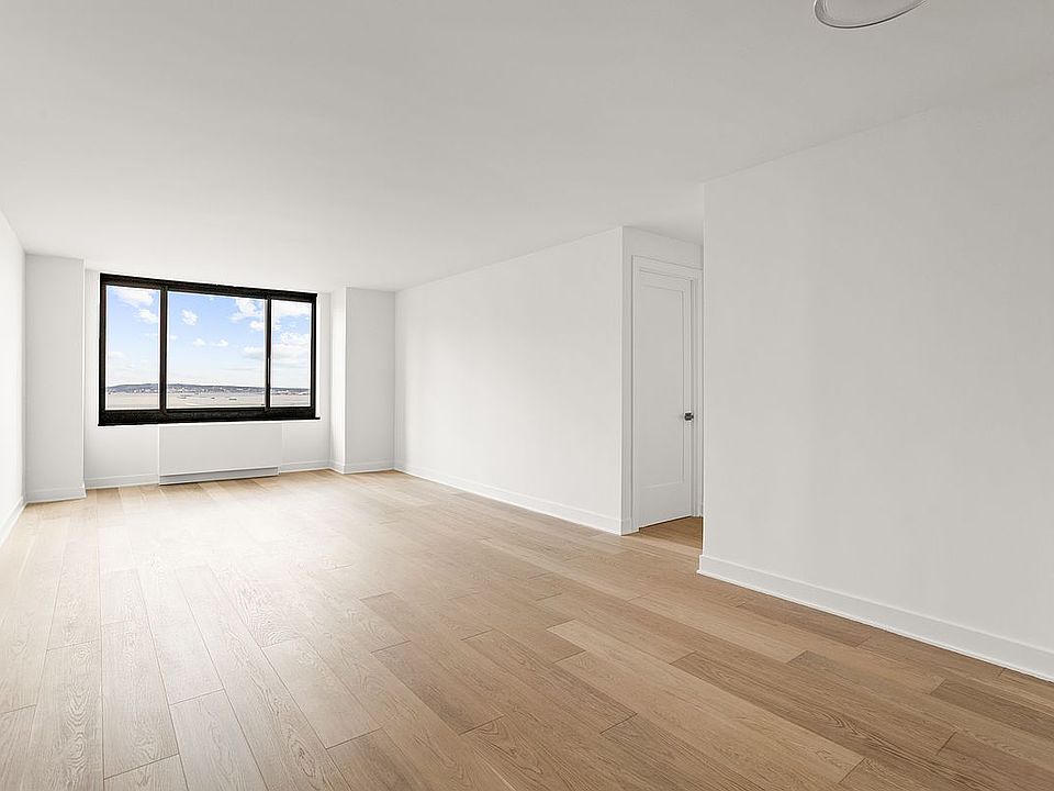 1st image of 200 Rector Pl APT 31E