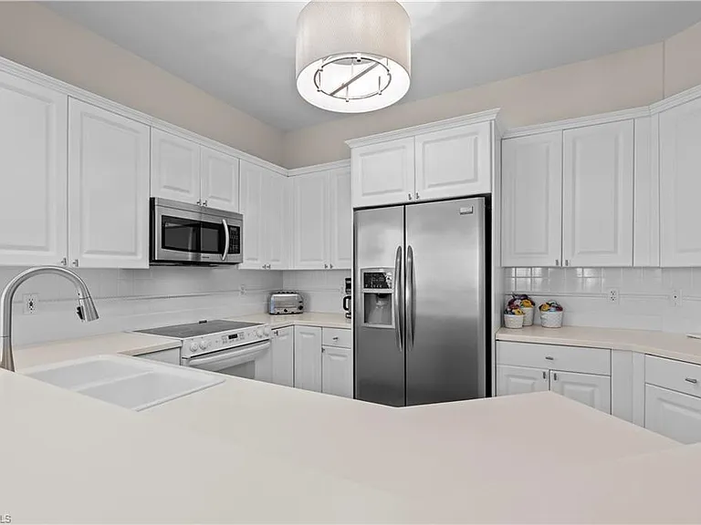 400 Flagship Dr #1008 — Photo 6