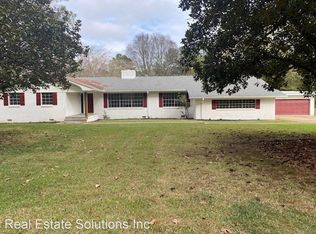 106 Berry Dr, Clinton, MS 39056