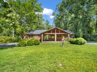 316 S Rugby Rd, Hendersonville, NC 28791