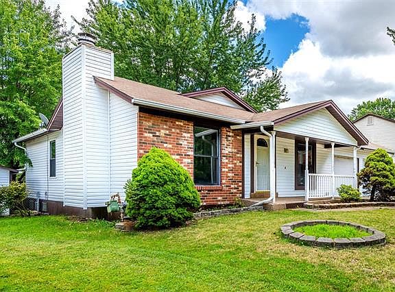 3rd image of 2386 Meadowpark Ct