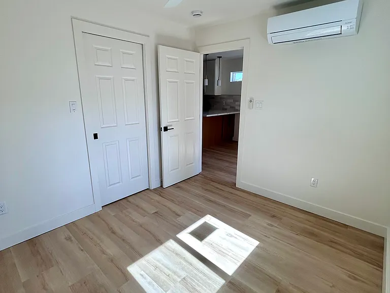 8681 Fallbrook Way — Photo 5