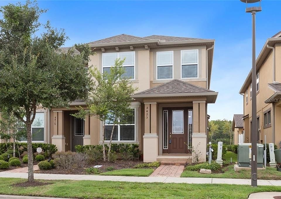 1st image of 8423 Lovett Ave