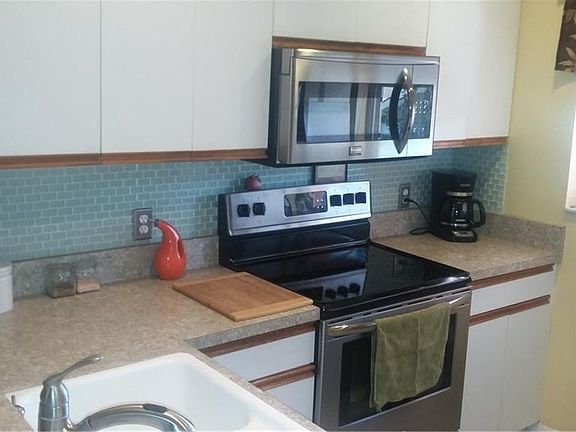 3rd image of 5500 Longwood Run Blvd APT 202