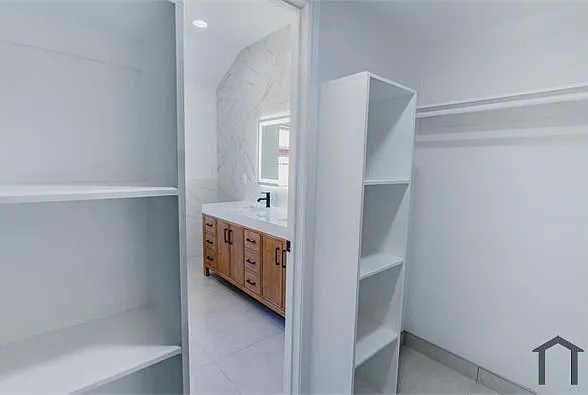 8805 Barton Creek Dr — Photo 19