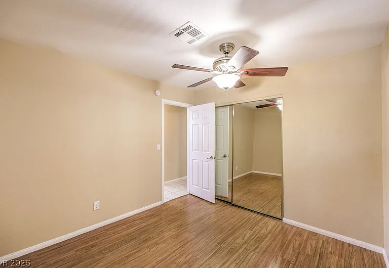 532 Mona Ln — Photo 22