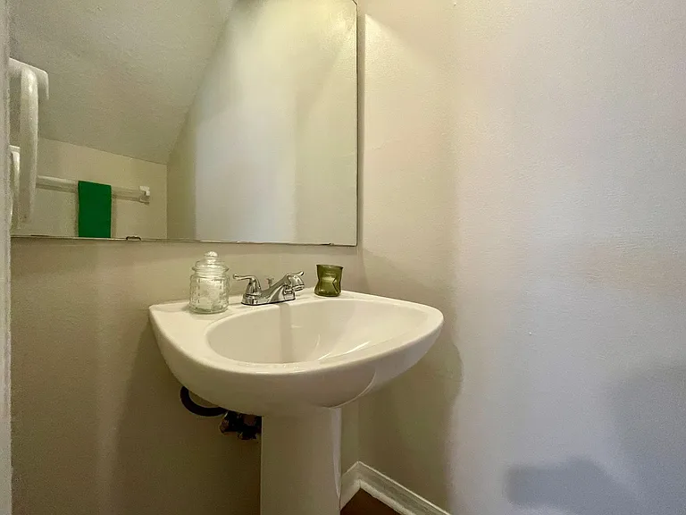 Village Park Townhomes | 2 & 3 Bedroom Apartments in Lady Lake, FL — Photo 82