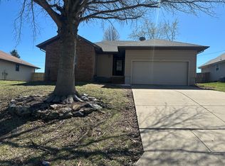 2618 W Buena Vista St, Springfield, MO 65810