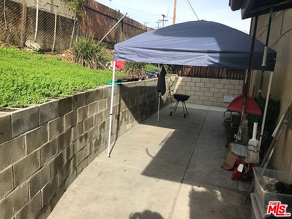 3rd image of 4231 Van Horne Ave
