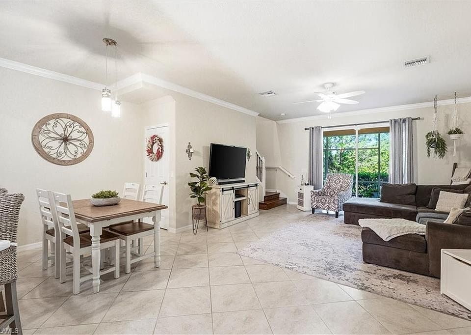 1st image of 10034 Via Colomba CIR