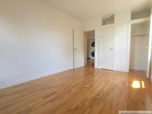 Rented by Sovereign Associates | media 14