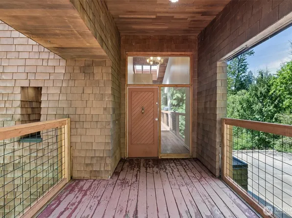 10702 Hill Terrace SW Terrace SW, Lakewood, WA 98498