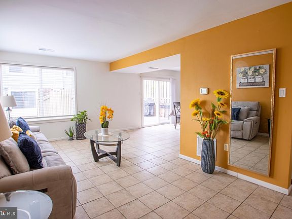 3rd image of 18732 Curry Powder Ln