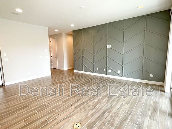 4th image of 26511 N Thornhill Ct