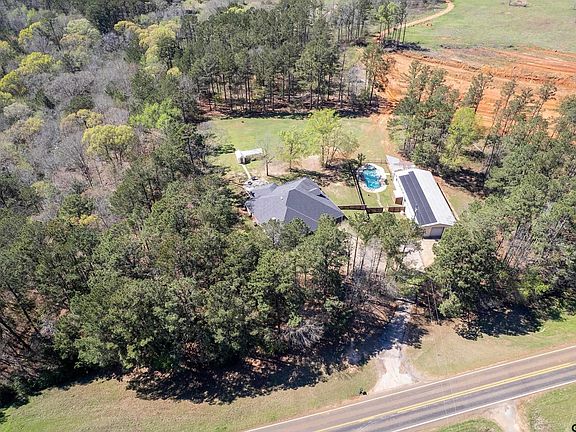 5th image of 3481 N Loop 343