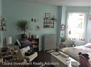 322 S 43rd St, Philadelphia, PA 19104