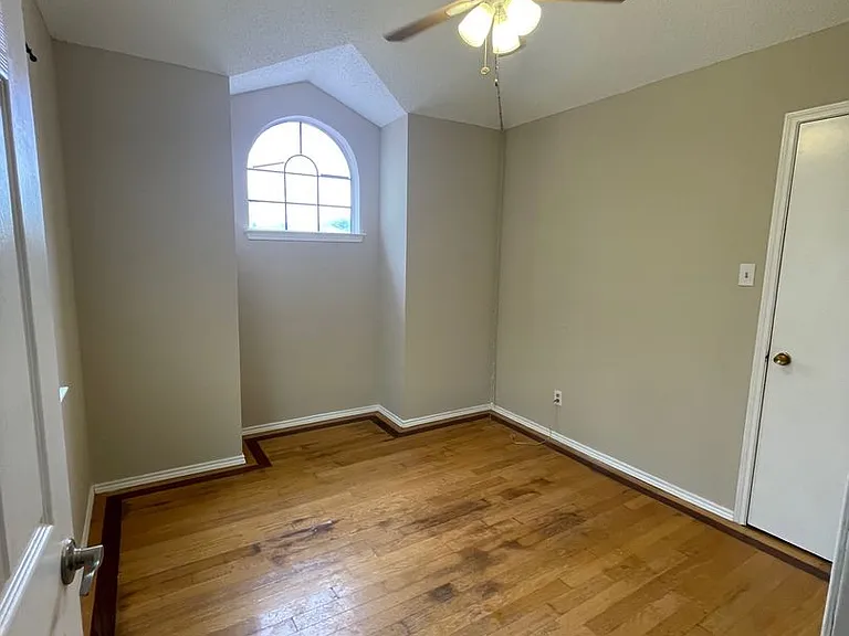5516 Stone Meadow Ln — Photo 11