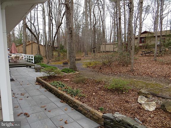 ShedFront Walkway  with view of Corner