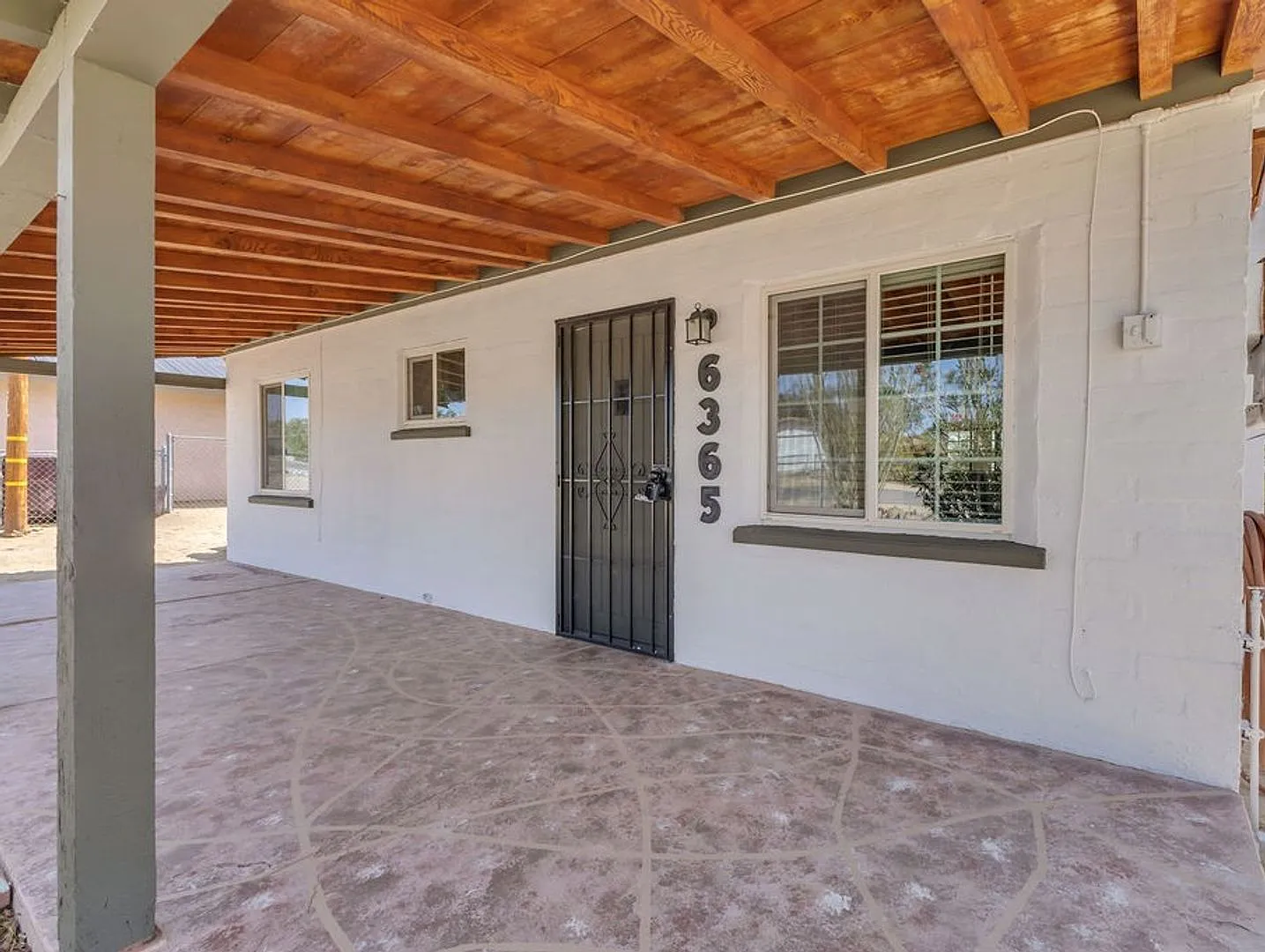 For Rent: Unique Desert Retreat at 6365 Cahuilla Ave, Twentynine Palms — Photo 2