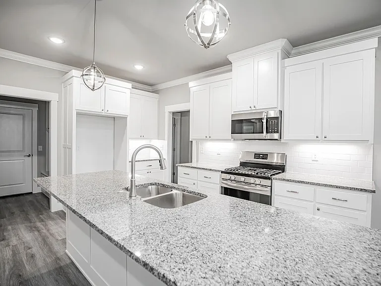 1824 Seay Cir — Photo 7