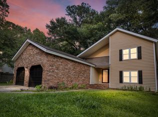 119 Scottswood Dr, North Charleston, SC 29418