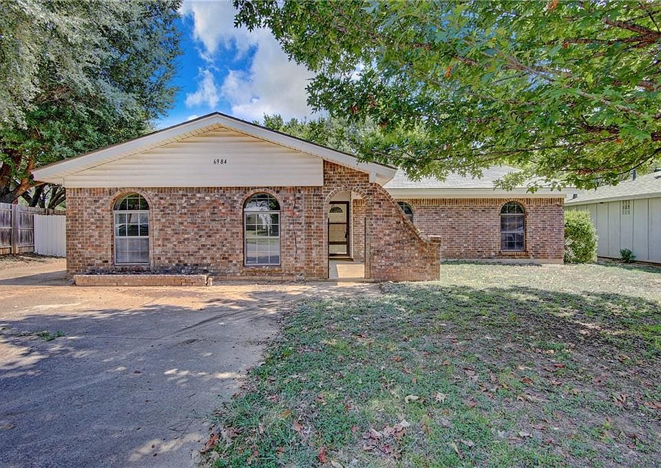 1st image of 6984 Cox Ln