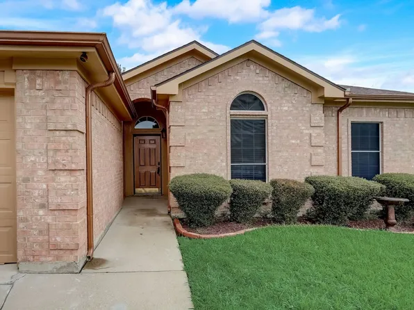 6019 Harwood Crossing Dr, Arlington, TX 76018
