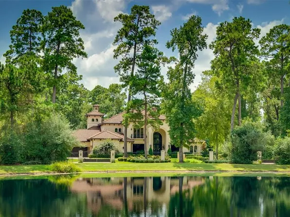 27 Villeroy Way, Spring, TX 77382